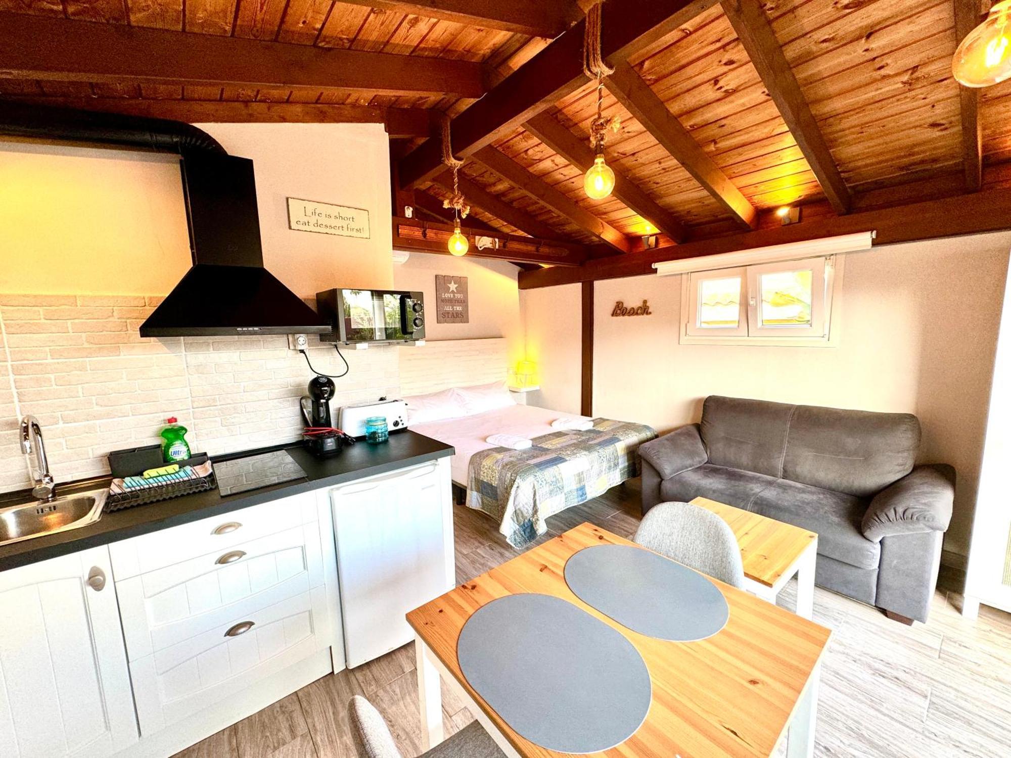 3 Casita-Estudio Con Jardin En La Playa Puerto Marino Ngoại thất bức ảnh