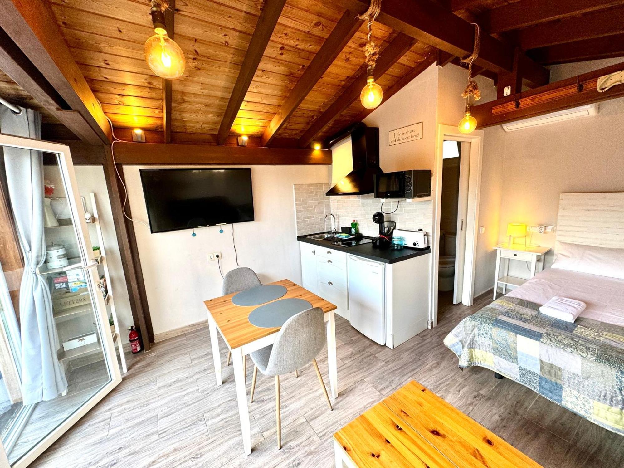 3 Casita-Estudio Con Jardin En La Playa Puerto Marino Ngoại thất bức ảnh
